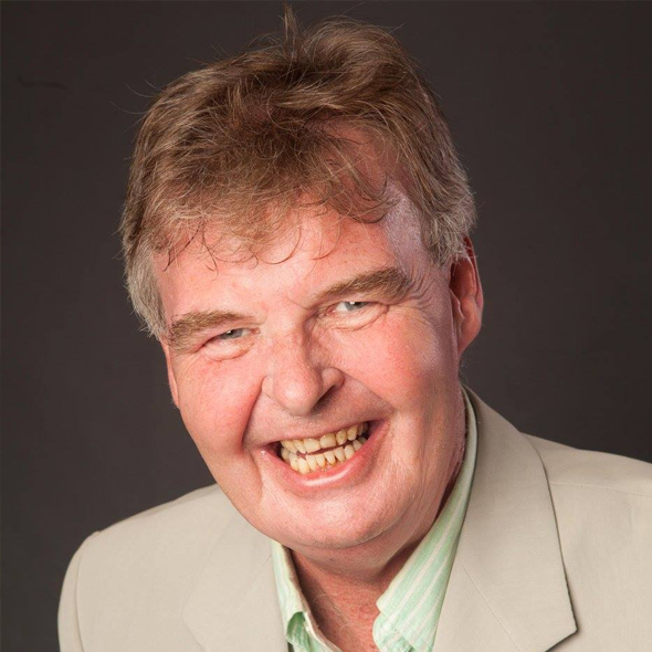 Photo of Giles Hayes, NLP Master Practitioner & Hypnotherapist